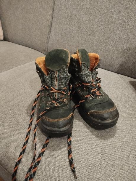 Turistické topánky, 34