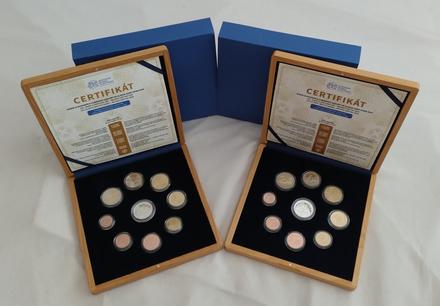 Sada mincí slovensko 2026 proof drevo, 