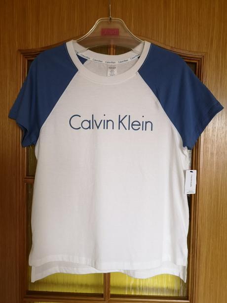 Calvin klein dámske tričko veľkosť m, calvin klein,m