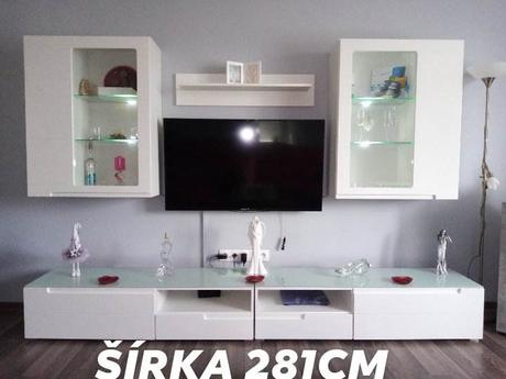 Obývací stena, 