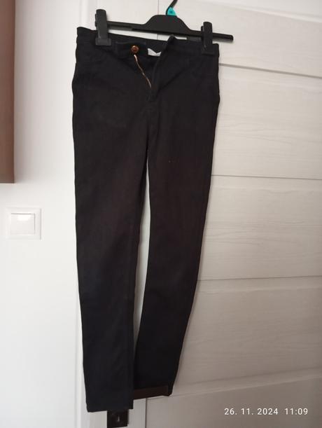 Nohavice, h&m,146
