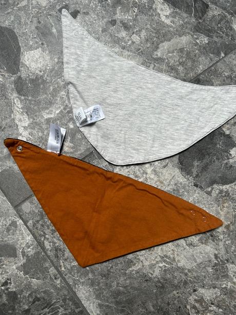 Slintáčiky / nákrčník, 80