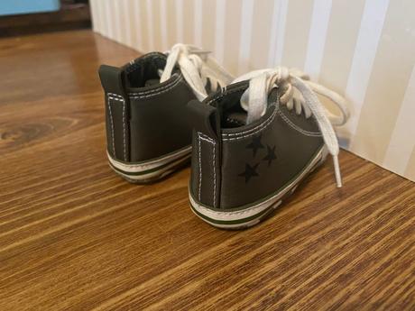 Capačky next, next,<17