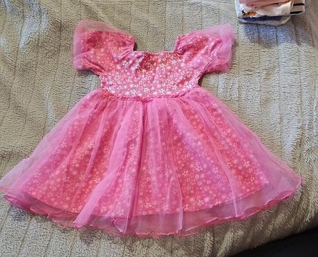 Šatičky pre princeznu, 86