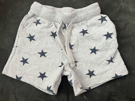 Šortky, sinsay,104
