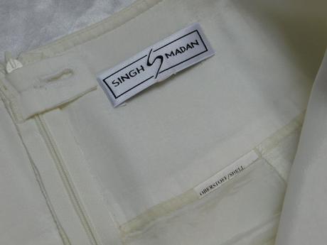 Pekna sukna na slavnost, 40