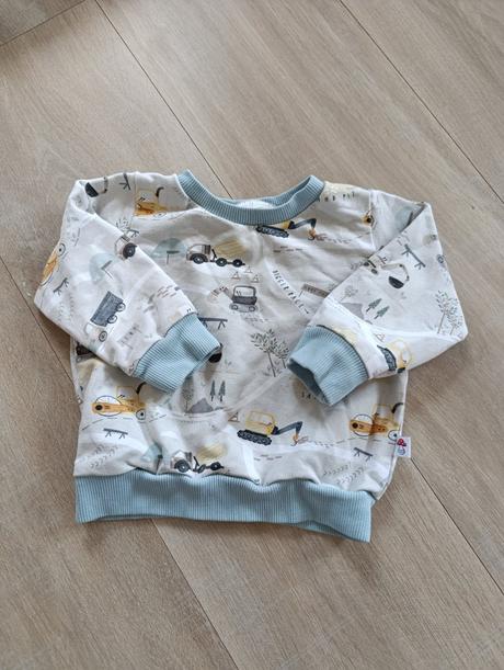 Amanita súprava s bagrami, 74