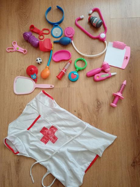 Malá doktorka komponenty, 