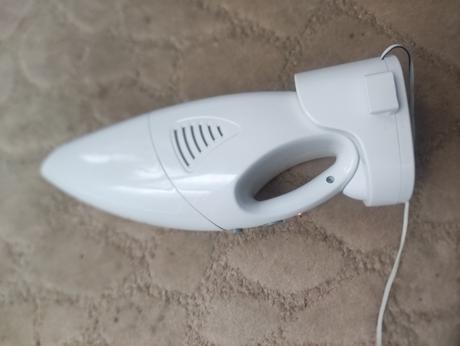 Ručný vysávač clatronic, 