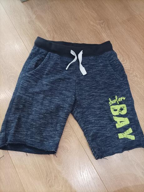 Kraťasy, lindex,128