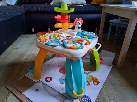 Interaktívny vzdelávací stolík s aktivitami,