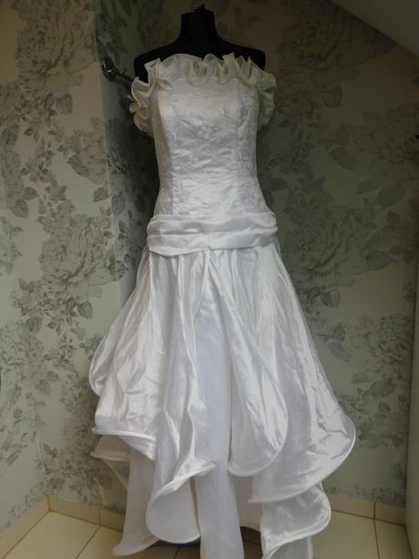 Luxusne svadobne vintage šaty, 38
