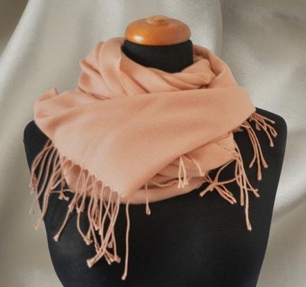 Lososová pashmina, 