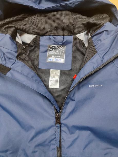 Vetrovka v.134-140+mikina, 122–134