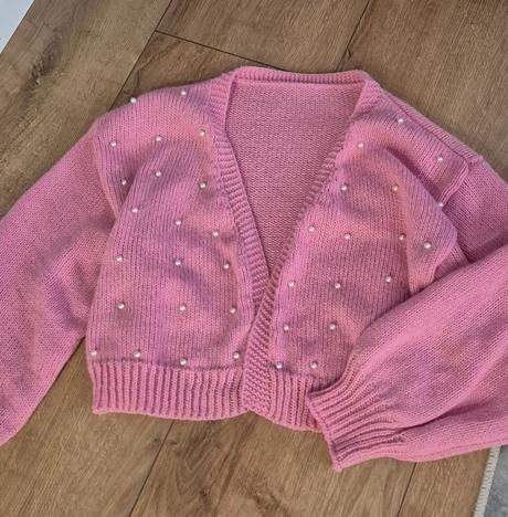 Sveter s perličkami, m