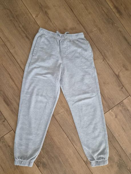Tepláky, zara,152