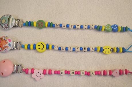 Retiazka na cumlik s menom dietatka,