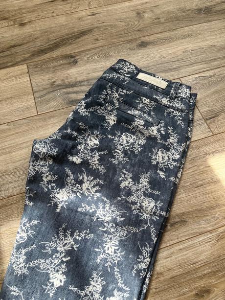 Kvetinove nohavice, m