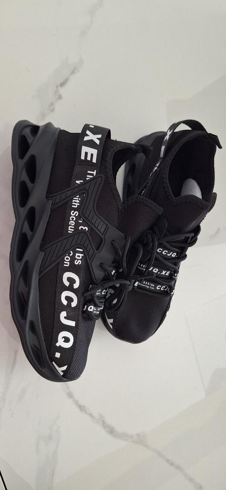 Tenisky čierne 38, 39