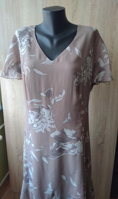 Asymetrické kvetované šaty bonprix, bonprix,52