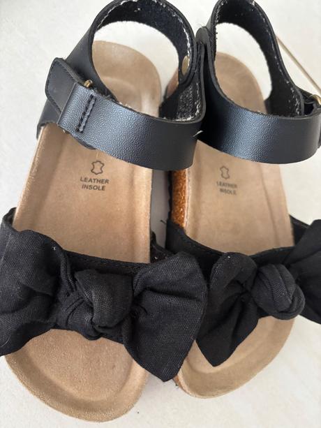 Nové sandale, reserved,32