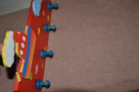 Drevená tabuľka - vešiak pre malého "námorníka", 