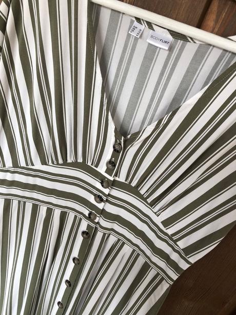 Olivové pásikavé šaty 38, bonprix,38