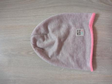 Mix čiapok, reserved,l