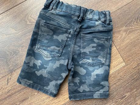 Kraťasy maskáčové, f&f,92