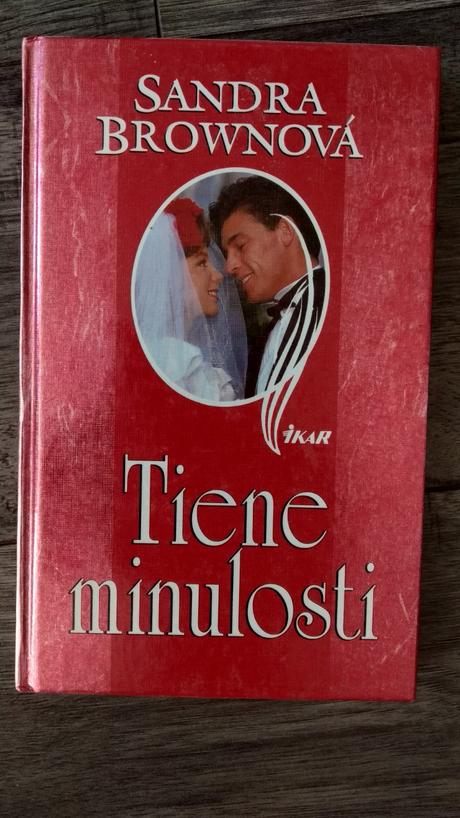 Sandra brownová tiene minulosti,