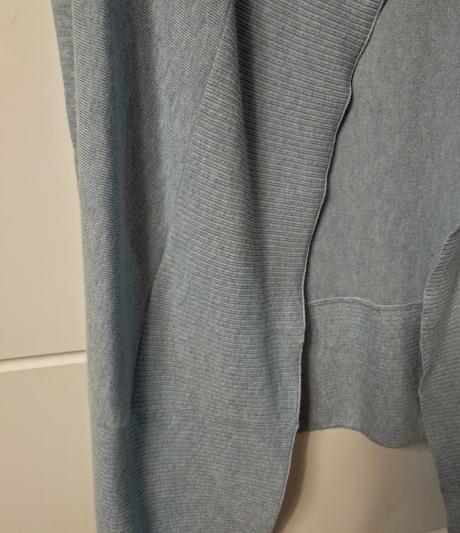 Kardigan, reserved,l