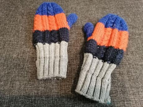 Zateplené rukavice, 98