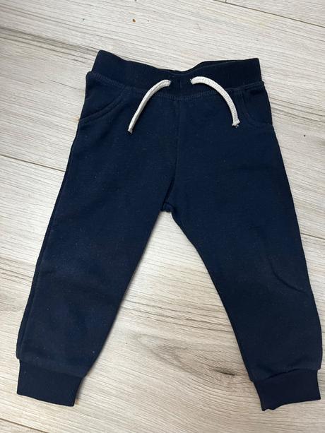 2 kusy tepláčikov so šnúrkami, primark,80