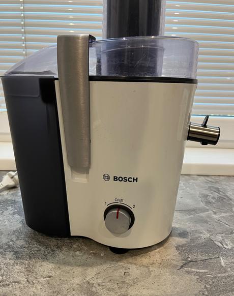 Odšťavovač bosch mes25a0 700w vita jujce2, bosch