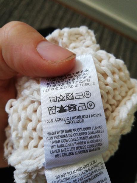 Sveter so strapcami, atmosphere,s