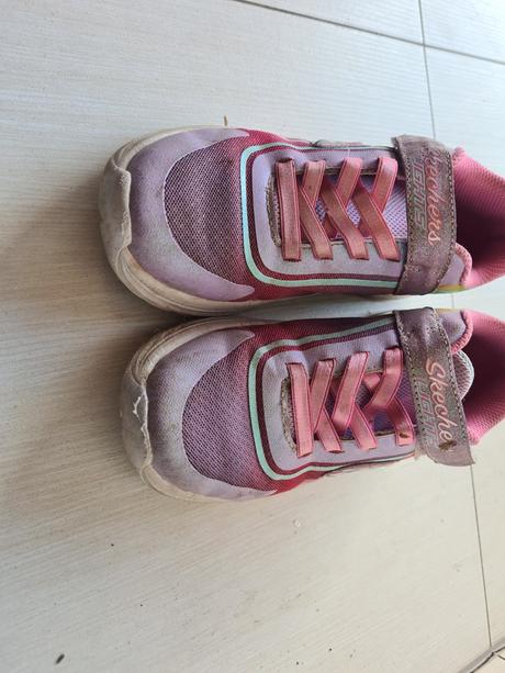 Skechers blikajúce tenisky, skechers,32