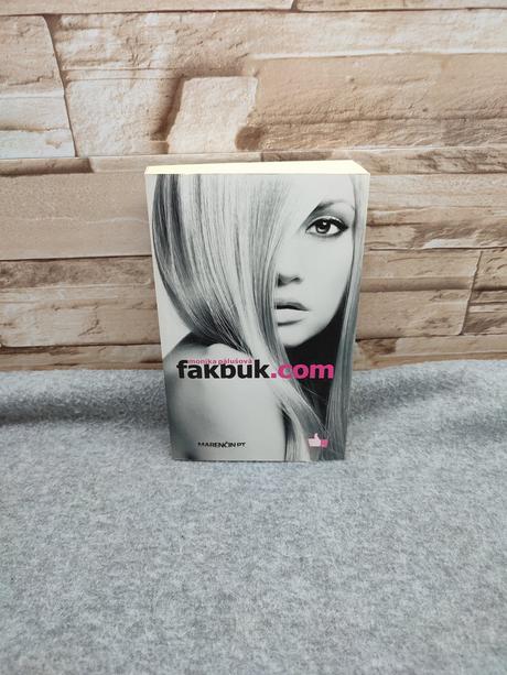 Fakbuk - monika pálušová,