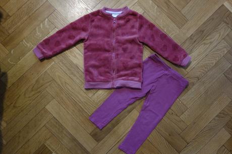 Teplá mikinka a legíny, 92