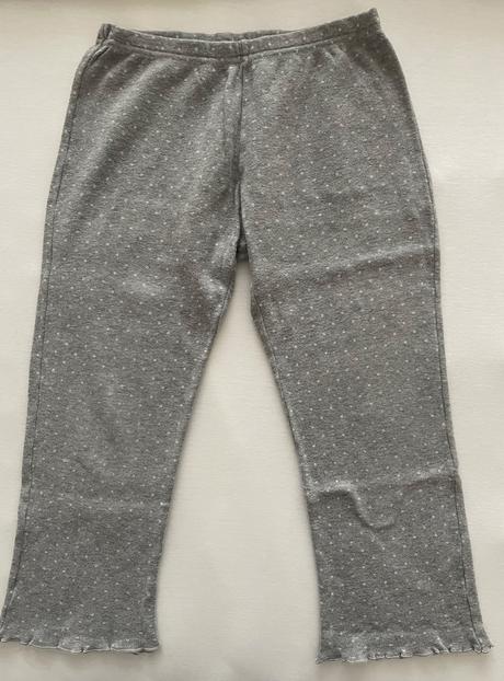 Pyžamo story loris, 104