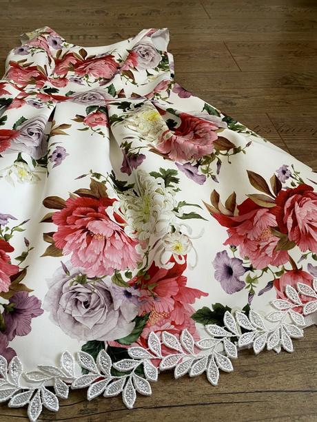 Letné spoločenské šaty na svadbu, 40 / m