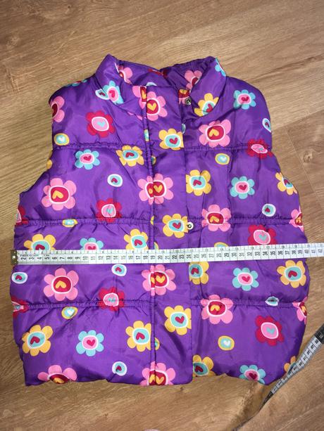 Vesta, marks & spencer,104