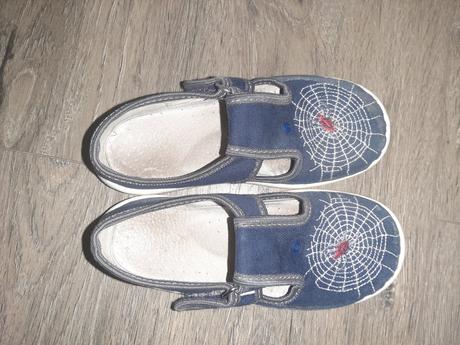 Papuče, kornecki,27