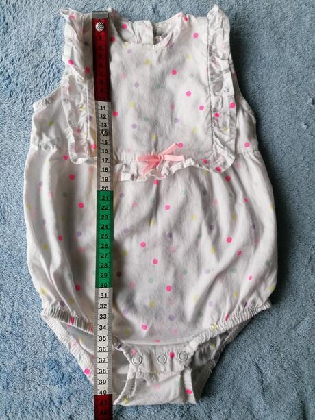 Overal s čelenkou, 80