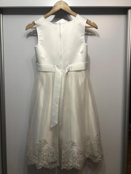 Dievčenské biele šaty, 146