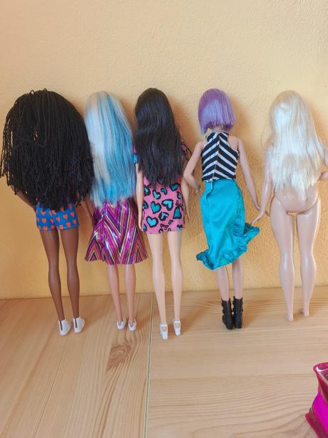 Barbie fashionistas sada, 