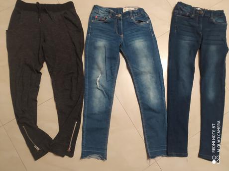 Balík riflí a tepláky, veľ.134, 122–134