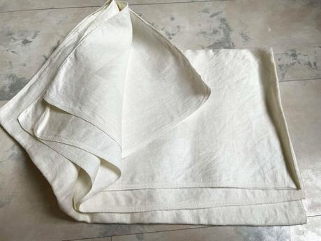 Damaškový obrus 100 x 100 cm, 