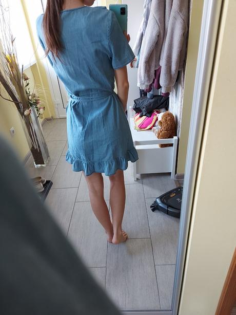 Volánové riflové šaty, s