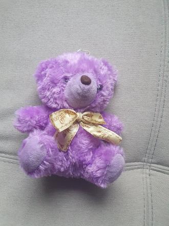 Predám plyšového macíka,