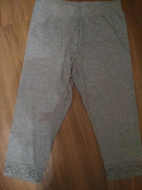 Legíny 3/4, esmara,36